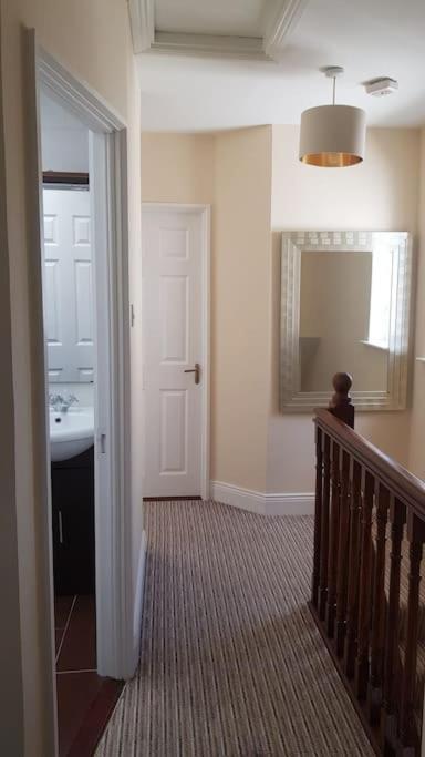 3 Bedroom 3 Bathroom House, Dublin Lucan Ngoại thất bức ảnh